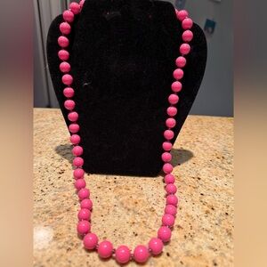 Vintage hot pink lucite beaded necklace
